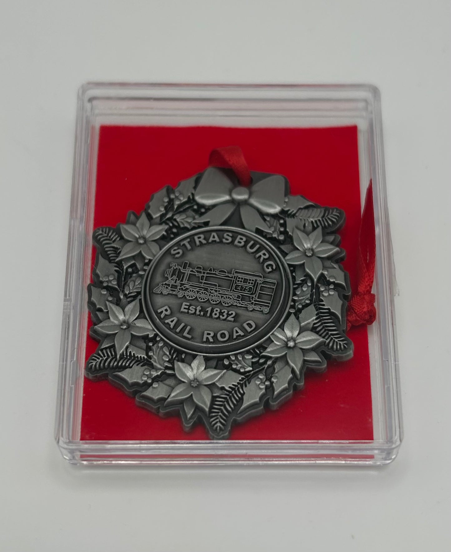 Ornament - SRR w/ Medallion