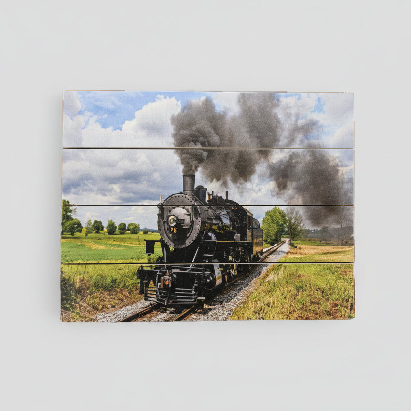 Rustic Pallet Art Engine 475 Lots of Smoke