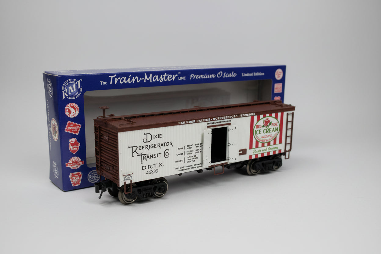 O Guage Trains - Wood Refer Car  Red Rose Ice Cream